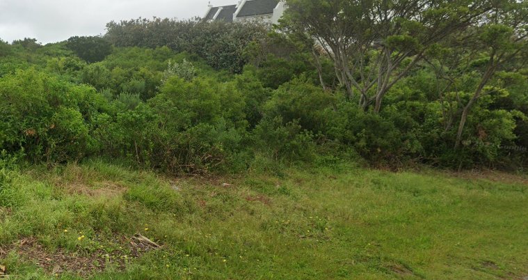  Bedroom Property for Sale in Oyster Bay Eastern Cape